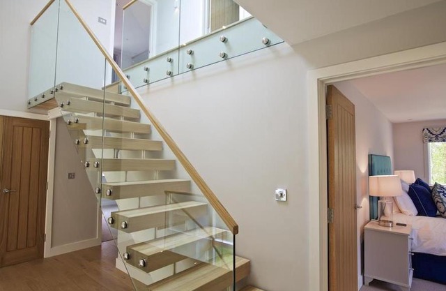 3 The Drive, Hillfield Village, Dartmouth