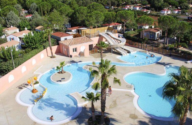 31 m² Mobile home ∙ 2 bedrooms ∙ 6 guests