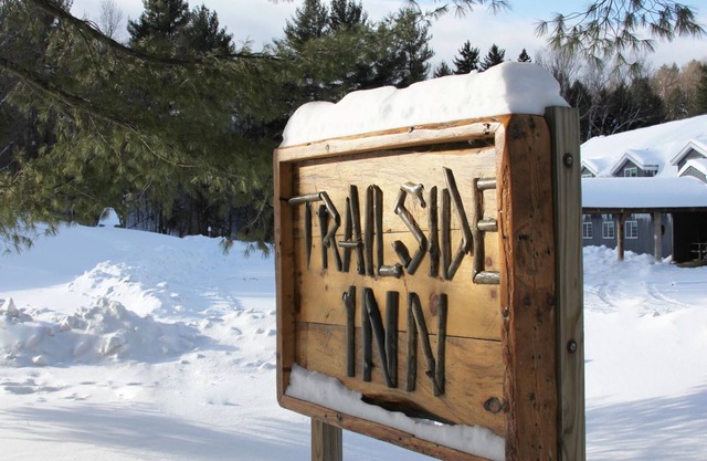 37 BR Farmhouse: Ideal for Retreats, Reunions, Weddings, Killington skiing