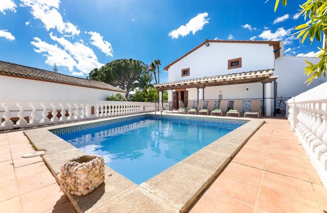 390 m² Villa ∙ 6 bedrooms ∙ 11 guests