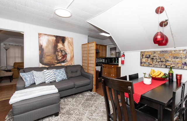 3Bedroom near to NYC Parking-balcony NY-View 2