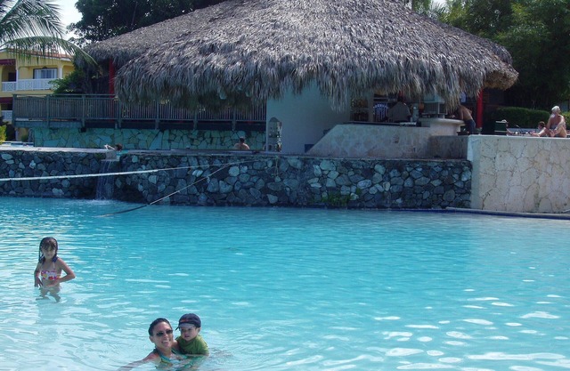 3br Villa With Vip Access - All Inclusive Program With Alcohol Included