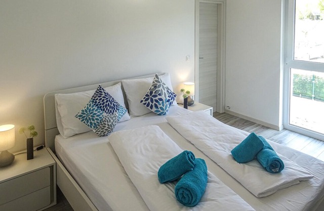 4 bedroom accommodation in Putini