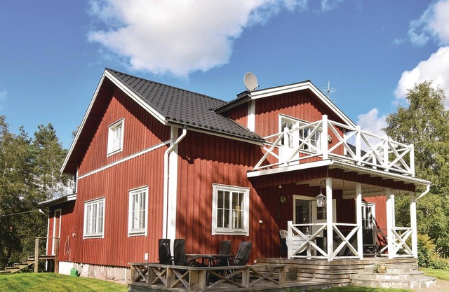 4 bedroom nice home in årjäng