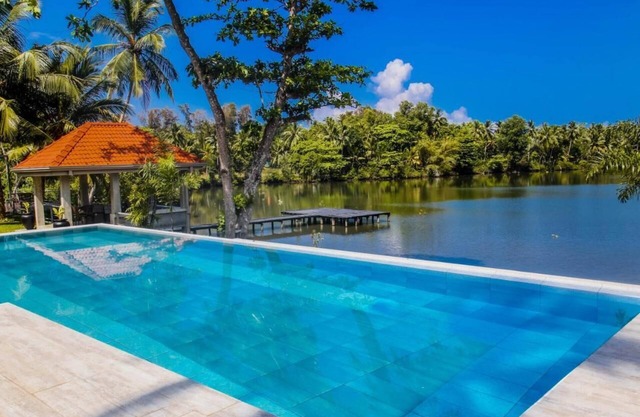 4 Bedroom Private Lake Front Villa in a 30 Acres of Ceylon Cinnamon Estate
