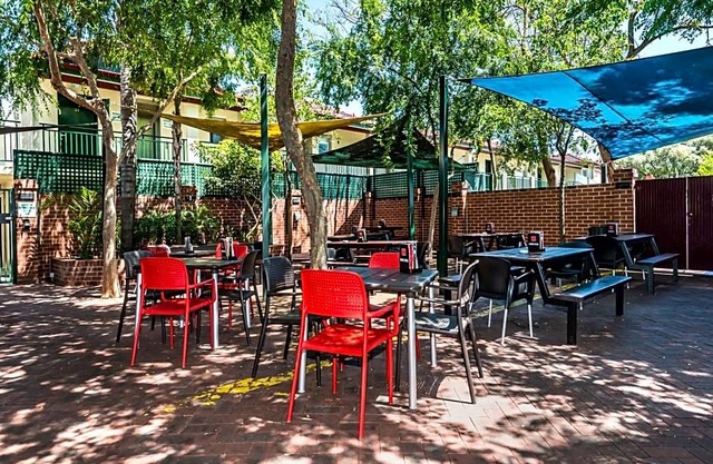 4-Star Hotel ∙ Quality Hotel Bayswater