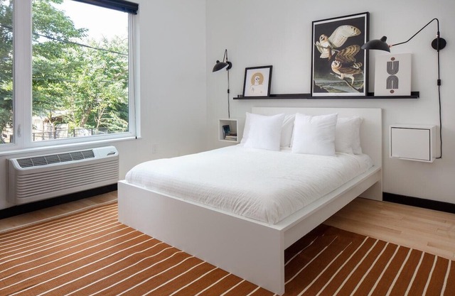 4003 Chestnut | 2E in Philadelphia