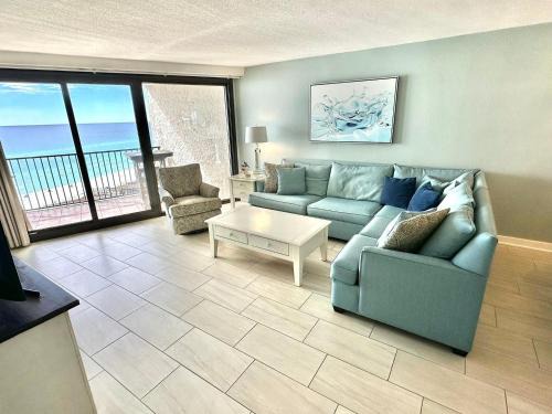 4111 Beachside One