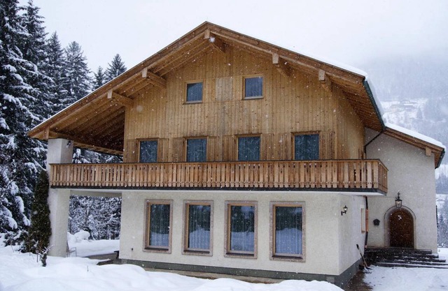 450 m² House ∙ 9 bedrooms ∙ 20 guests