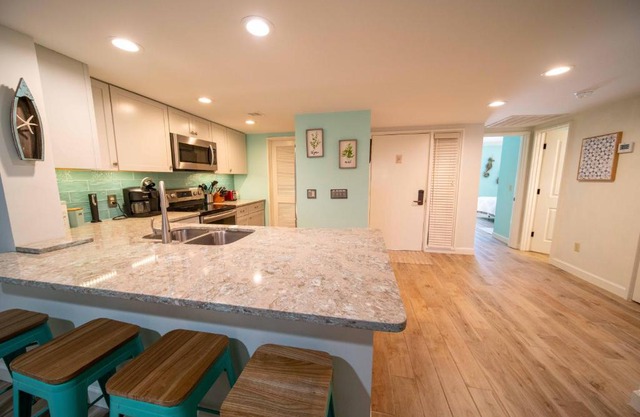 479 Plantation Club Renovated Modern Cozy Sleeps 7 Sea Pines