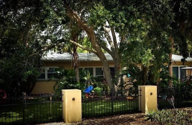 4BR Spacious Paradise