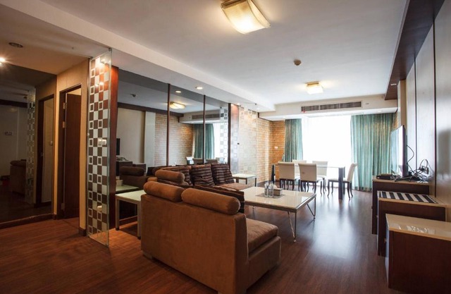 4C-Short-term rental allowed-2BRs Downtown Bangkok