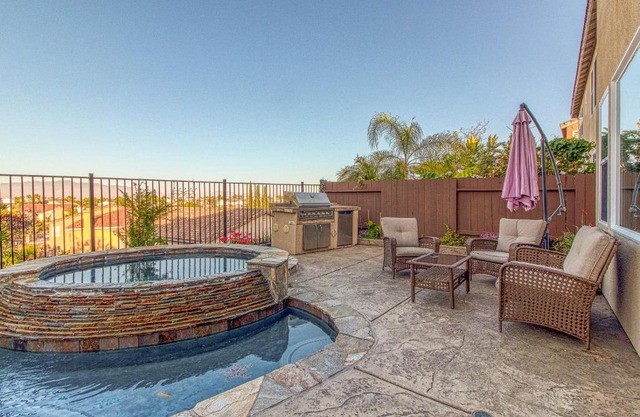 5 Bed 3 Bath Vacation home in San Diego