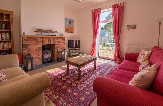 5 bedroom accommodation in Freshwater
