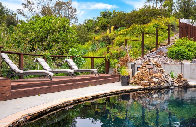 5 minutes to San Diego Zoo w/pool - The San Diego Poolside Paradise