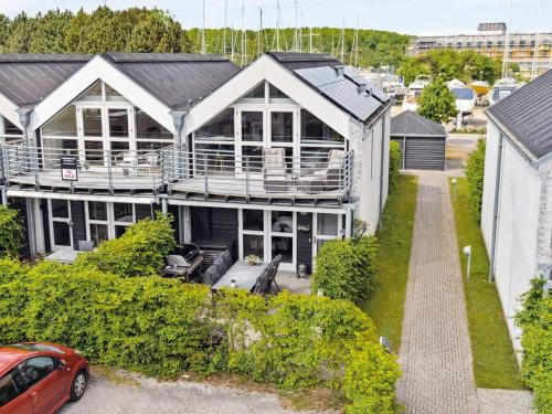 5 star holiday home in Køge