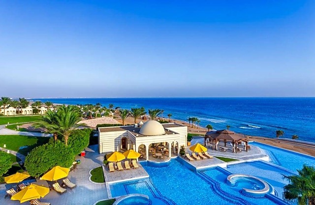 5-Star Hotel ∙ The Oberoi Beach Resort, Sahl Hasheesh