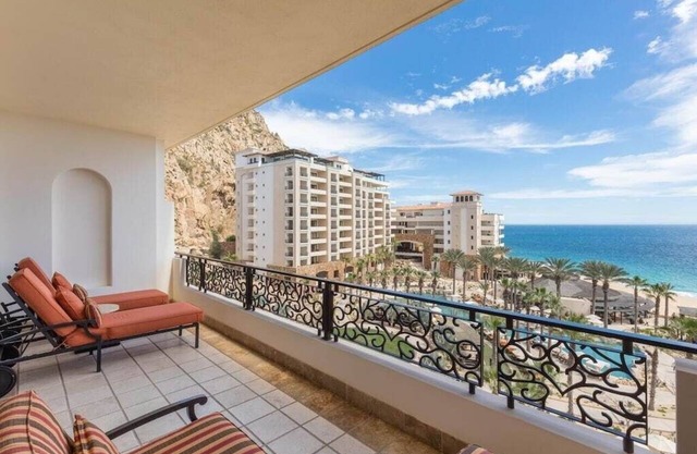 5 Star Luxury 2 Bedroom Presidential Suite at Grand Solmar Lands End