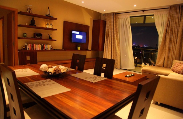 5 Star Luxury 2BR in Heart of the City