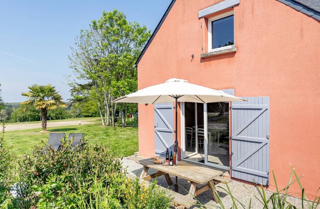 50 m² House ∙ 2 bedrooms ∙ 4 guests