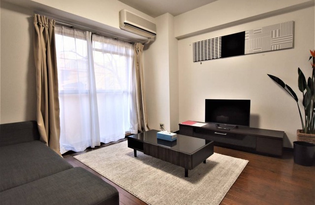 56 m² Hotel ∙ 2 bedrooms ∙ 5 guests