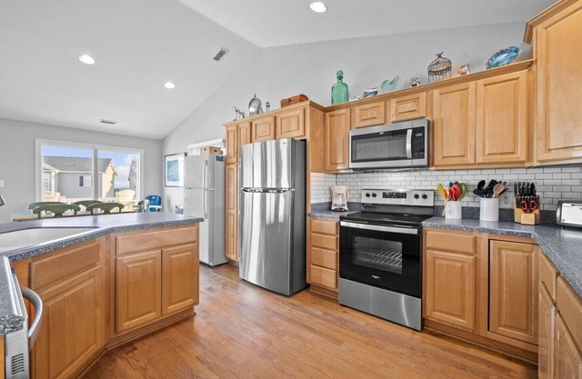 5BR Ocean View House on North Topsail Beach - Pool