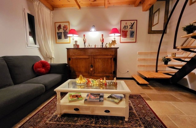 5km from the town center! Cosy villa in a haven of peace