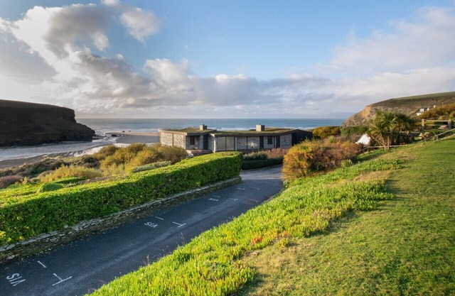 6 White Lodge - Three Bedroom House, Sleeps 6