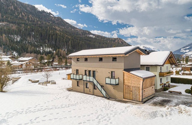 60 m² Apartment ∙ 2 bedrooms ∙ 6 guests