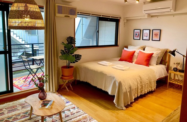 601 Studio with Private Rooftop Balcony - Al di la Yotsuya 601 / Shinjuku-ku Tokyo