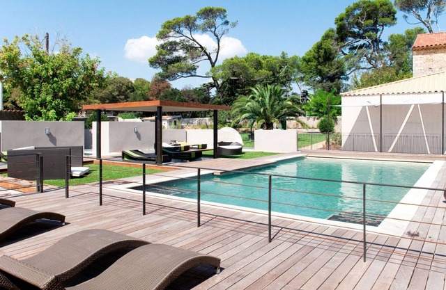 65 m² House ∙ 1 bedroom ∙ 6 guests