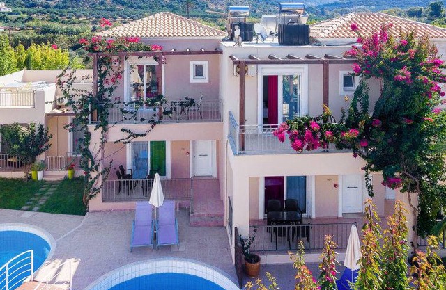 65 m² Resort ∙ 2 bedrooms ∙ 4 guests