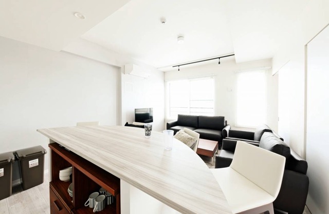69 m² Hotel ∙ 2 bedrooms ∙ 6 guests