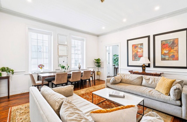 6C at StPhilipSquare, One Block to King, Classic Charleston Comfort