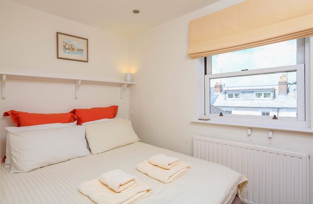7 Island Quay, SALCOMBE