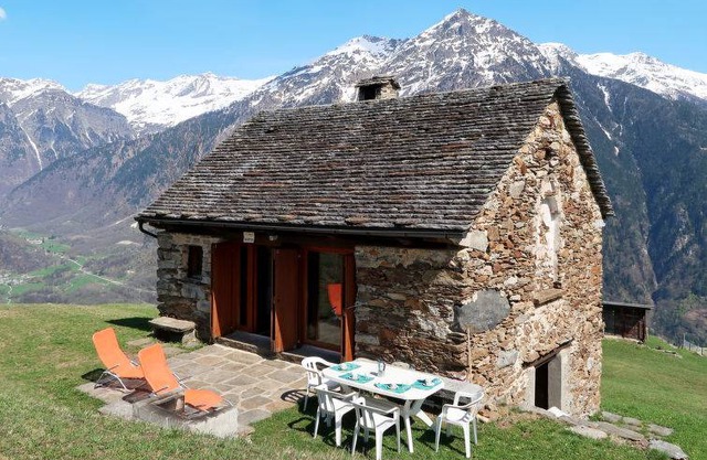 70 m² House ∙ 2 bedrooms ∙ 6 guests