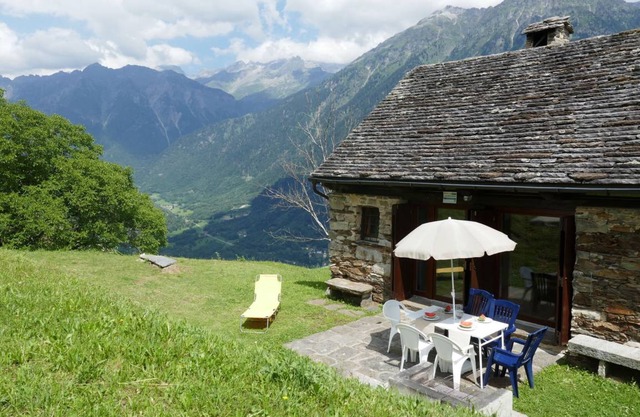 70 m² House ∙ 2 bedrooms ∙ 6 guests