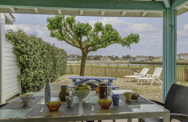 75 m² Accommodation ∙ 3 bedrooms ∙ 6 guests