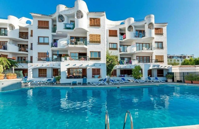75 m² Apartment ∙ 2 bedrooms ∙ 4 guests