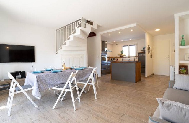 75 m² Apartment ∙ 3 bedrooms ∙ 6 guests