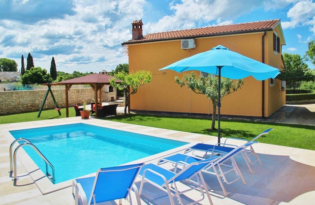 75 m² House ∙ 2 bedrooms ∙ 6 guests