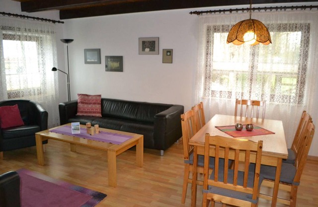 80 m² Apartment ∙ 3 bedrooms ∙ 6 guests