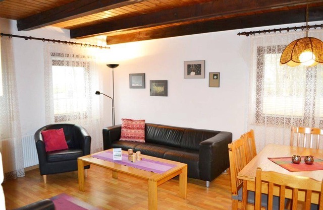 80 m² Apartment ∙ 3 bedrooms ∙ 4 guests