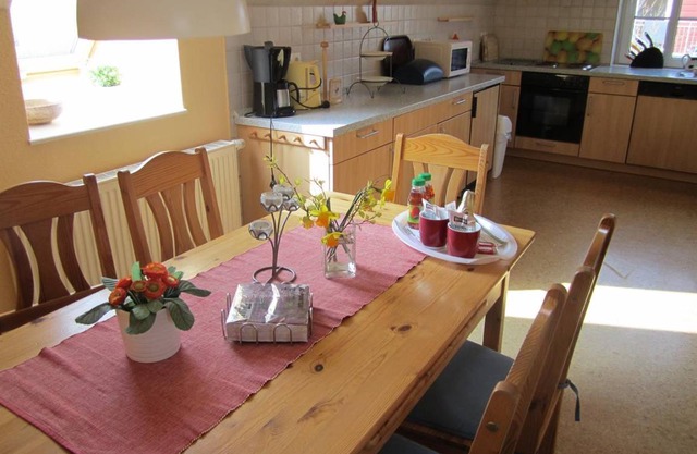 80 m² Apartment ∙ 3 bedrooms ∙ 6 guests