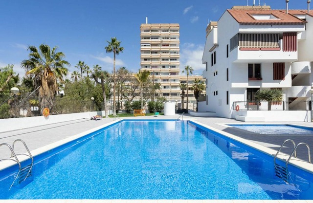 80 m² Apartment ∙ 3 bedrooms ∙ 5 guests