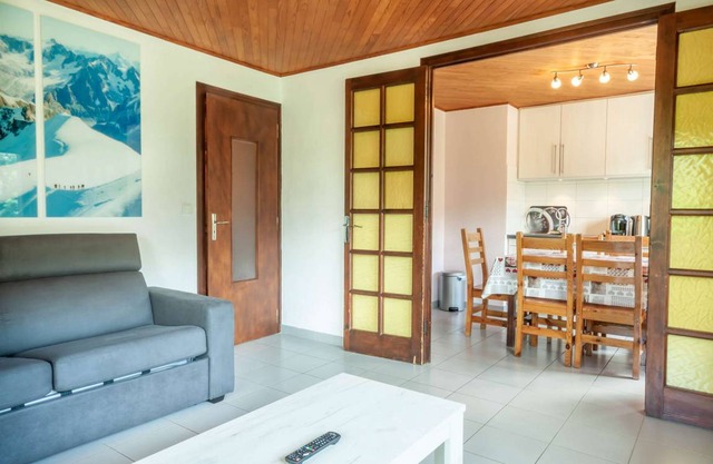 82 m² Apartment ∙ 2 bedrooms ∙ 6 guests