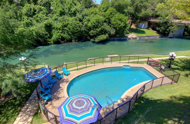 90 m² Condo ∙ 2 bedrooms ∙ 6 guests