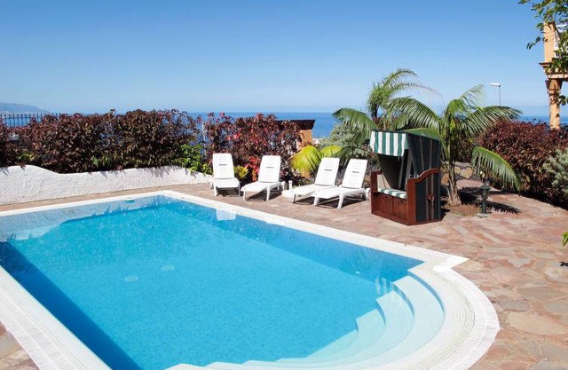 90 m² Resort ∙ 2 bedrooms ∙ 4 guests