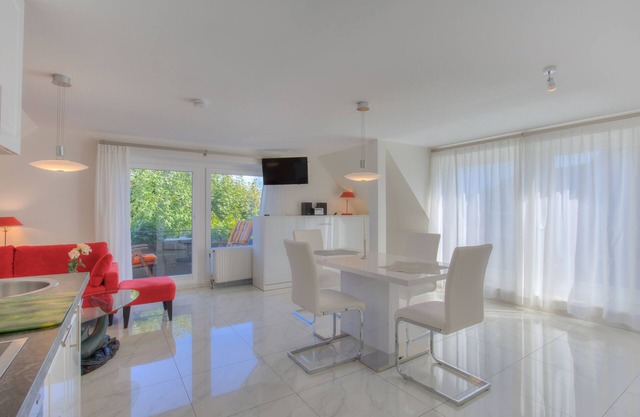 Abaxi B (2 room flat)