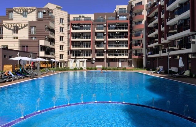 Admiral Plaza Private Apartments